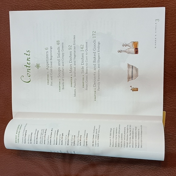 2 WeightWatchers cookbooks (295 recipes) - Picture 5 of 6